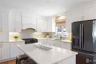 70 Connor Ave, Metuchen, NJ 08840 - Photo 15