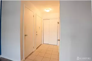 2-Z Avon Dr, East Windsor Township, NJ 08520 - Photo 5