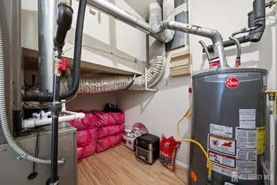 99 Woodmere Drive, Sayreville, NJ 08859 - Photo 15