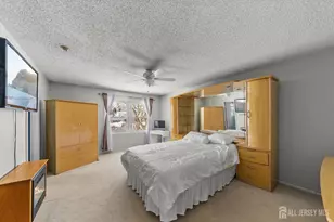 99 Woodmere Dr, Sayreville, NJ 08859 - Photo 25