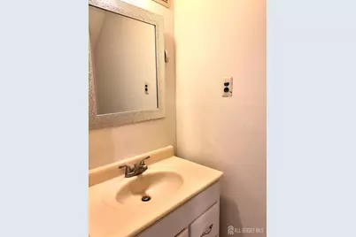 4 Pond View Drive, Plainsboro Township, NJ 08536 - Photo 13