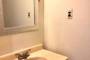 4 Pond View Dr, Plainsboro Township, NJ 08536 - Photo 13