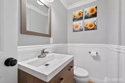 47 E Sedgwick Street, Monroe Township, NJ 08831 - Photo 13