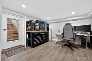 47 E Sedgwick St, Monroe Township, NJ 08831 - Photo 35