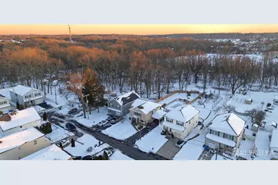 47 E Sedgwick Street, Monroe Township, NJ 08831 - Photo 57