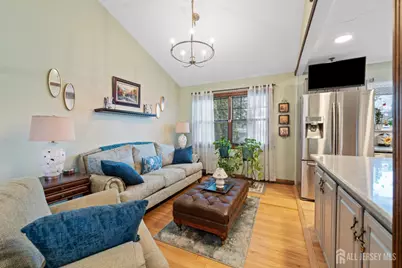 21 McGinnis Road, Edison, NJ 08817 - Photo 9