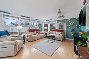 21 McGinnis Rd, Edison, NJ 08817 - Photo 17