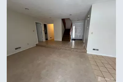 89 Gate House Lane, Edison, NJ 08820 - Photo 7