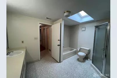 89 Gate House Lane, Edison, NJ 08820 - Photo 19