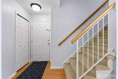 108 Prestwick Way, Edison, NJ 08820 - Photo 3