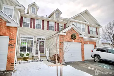7 Leshyk Drive, Sayreville, NJ 08859 - Photo 1
