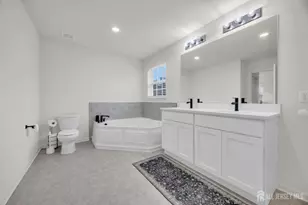 1497 Thomas Ave, North Brunswick Township, NJ 08902 - Photo 31