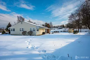 34 Sturgis Rd, South Brunswick Township, NJ 08824 - Photo 15