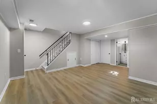 85 Wilton Ave, Middlesex, NJ 08846 - Photo 5