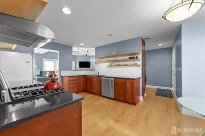 47 Hedge Row Road, Plainsboro Township, NJ 08540 - Photo 5