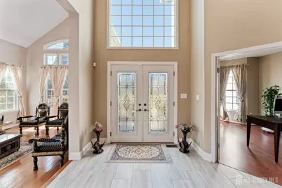 15 Arbutus Way, Middlesex, NJ 08852 - Photo 9