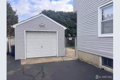 12 Burlew Place, Sayreville, NJ 08859 - Photo 21