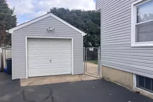 12 Burlew Pl, Sayreville, NJ 08859 - Photo 21