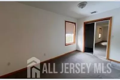 12 Burlew Place, Sayreville, NJ 08859 - Photo 3