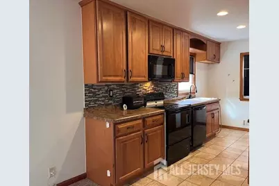 12 Burlew Place, Sayreville, NJ 08859 - Photo 13