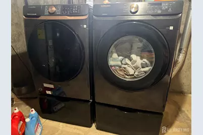 10 Nutmeg Court, Edison, NJ 08820 - Photo 15