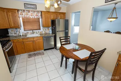 10 Lapa Court, Sayreville, NJ 08859 - Photo 13