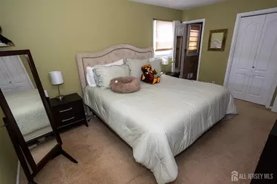 10 Lapa Court, Sayreville, NJ 08859 - Photo 19