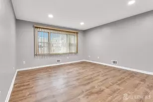 118 Arlington Ave, South Plainfield, NJ 07080 - Photo 5