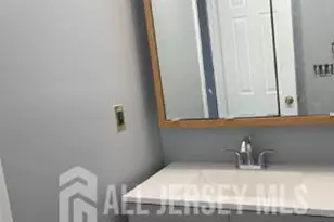 22 Anderson Ct, East Brunswick Township, NJ 08816 - Photo 5