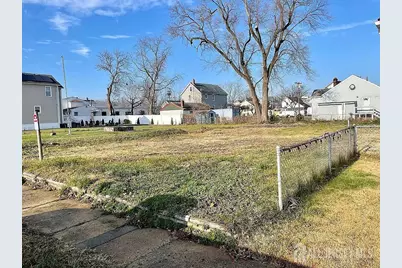 110 Henry Street, South Amboy, NJ 08879 - Photo 5