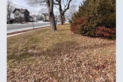 121 Woodbridge Avenue, Sewaren, NJ 07077 - Photo 5