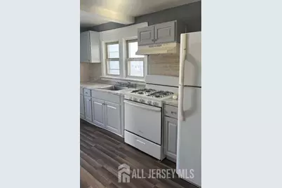 47 Richardson Street, New Brunswick, NJ 08901 - Photo 3