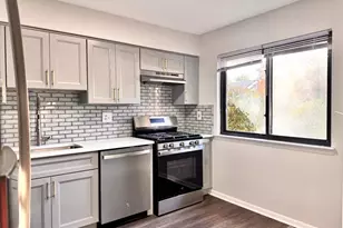 191 Hampshire Dr, Plainsboro Township, NJ 08536 - Photo 5