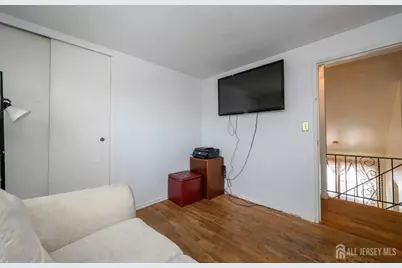 773 Shannon Avenue, Perth Amboy, NJ 08861 - Photo 23