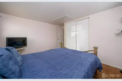 773 Shannon Avenue, Perth Amboy, NJ 08861 - Photo 17