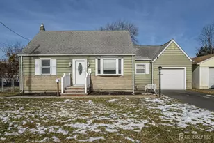 4 North St, Spotswood, NJ 08884 - Photo 1