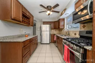 4 North St, Spotswood, NJ 08884 - Photo 9