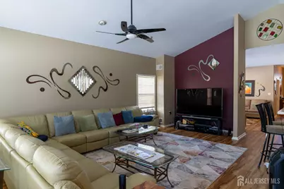 125 Fontaine Court, Monroe Township, NJ 08831 - Photo 13