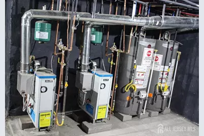 23 W Christoph Avenue, Trenton, NJ 08618 - Photo 21