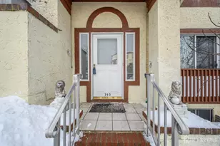 303 Michaels Ct, Woodbridge Township, NJ 07095 - Photo 3