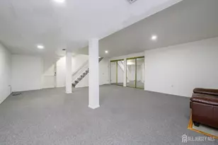 303 Michaels Ct, Woodbridge Township, NJ 07095 - Photo 25