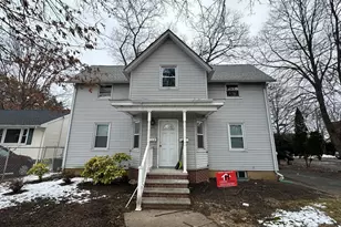 25 Garden St, Edison, NJ 08817 - Photo 1