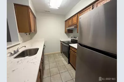 9208 Tamarron Drive, Plainsboro Township, NJ 08536 - Photo 5