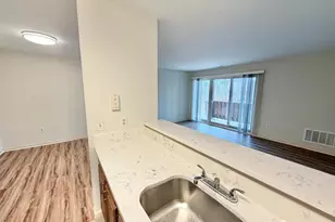 9208 Tamarron Dr, Plainsboro Township, NJ 08536 - Photo 7