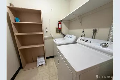 9208 Tamarron Drive, Plainsboro Township, NJ 08536 - Photo 23