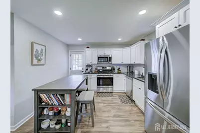 1140 Saint John Street, Manville, NJ 08835 - Photo 7
