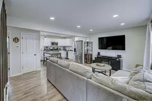 1140 St John St, Manville, NJ 08835 - Photo 3