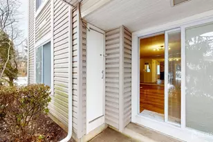 29 Chatham Square, Sayreville, NJ 08859 - Photo 17