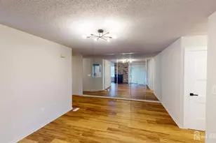 29 Chatham Square, Sayreville, NJ 08859 - Photo 9