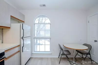 32 Tanglewood Court, South Brunswick Township, NJ 08852 - Photo 7